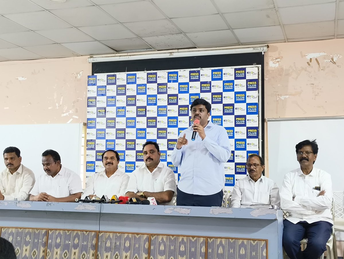 All India OBC Students Association (AIOBCSA) (@aiobcsa) on Twitter photo A united call for #SocialJustice!
At the JAC meet in Hyderabad, BC leaders & student groups demanded immediate implementation of 42% BC Reservations in Telangana & inclusion in Schedule IX for legal protection.
Youth must lead the way! <a href="/gowdkiran/">Kiran Kumar Gowd</a> A united call for #SocialJustice!
At the JAC meet in Hyderabad, BC leaders & student groups demanded immediate implementation of 42% BC Reservations in Telangana & inclusion in Schedule IX for legal protection.
Youth must lead the way! <a href="/gowdkiran/">Kiran Kumar Gowd</a>