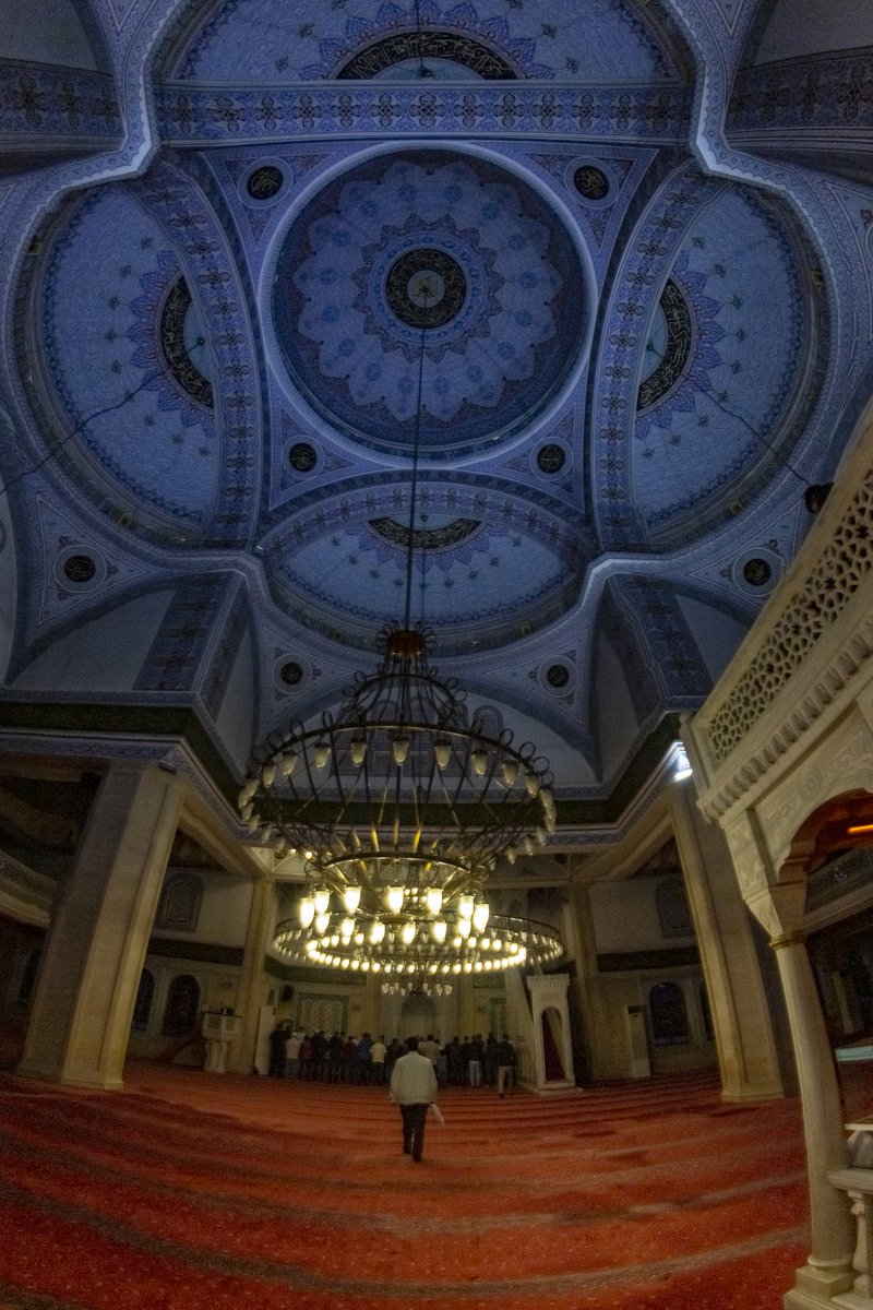 ali19ayan's tweet photo. @camiistan Konya Hacıveyiszade camii https://t.co/RY3W4LJtkd