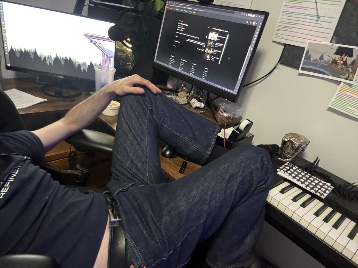Daily reminder that “Good Posture” is just a hoax
Sit gay, do crimes 🔥