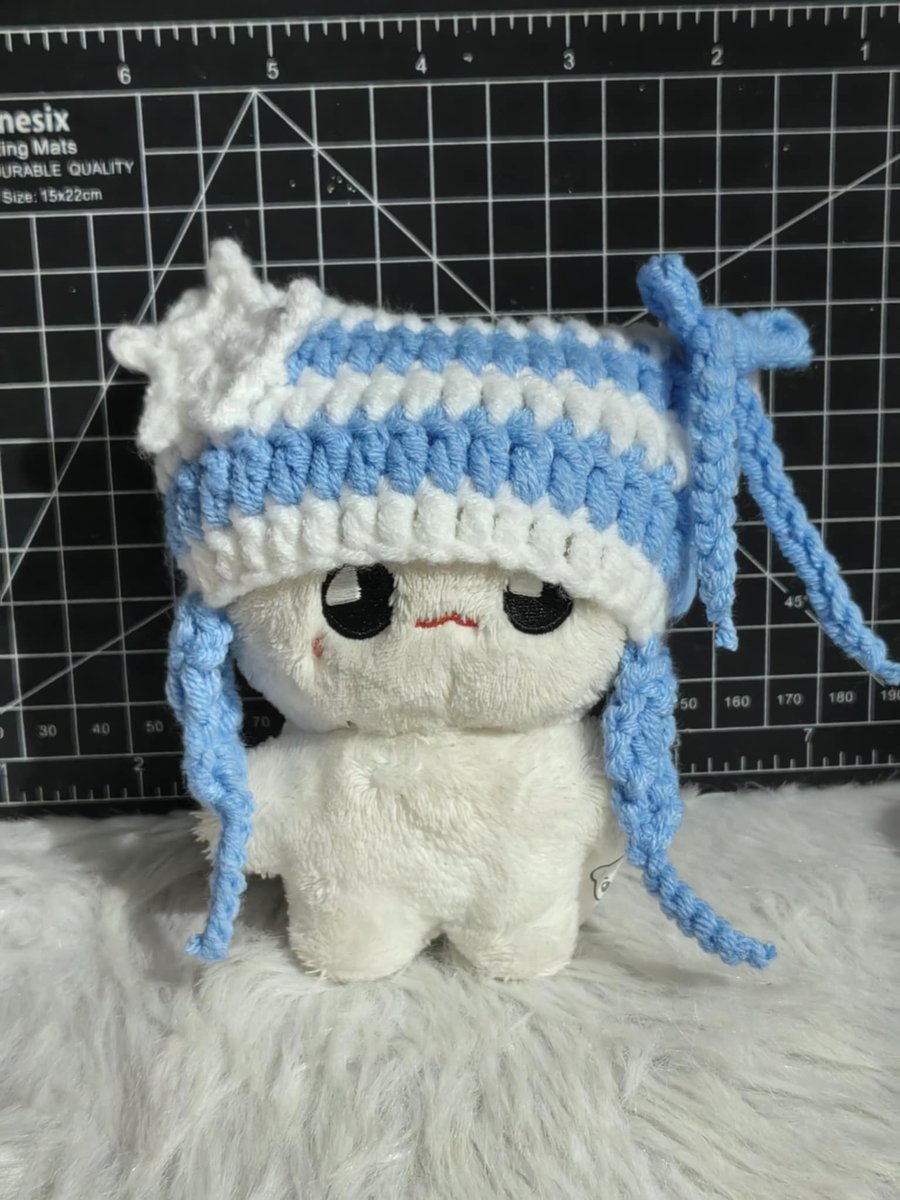 crochet comms sale tweet media