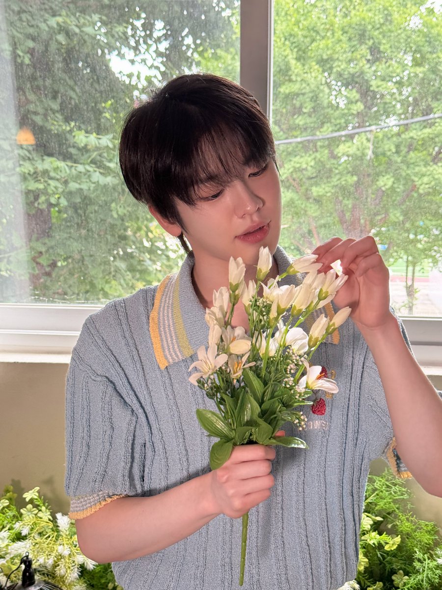 LEEDAEUL OFFICIAL tweet media