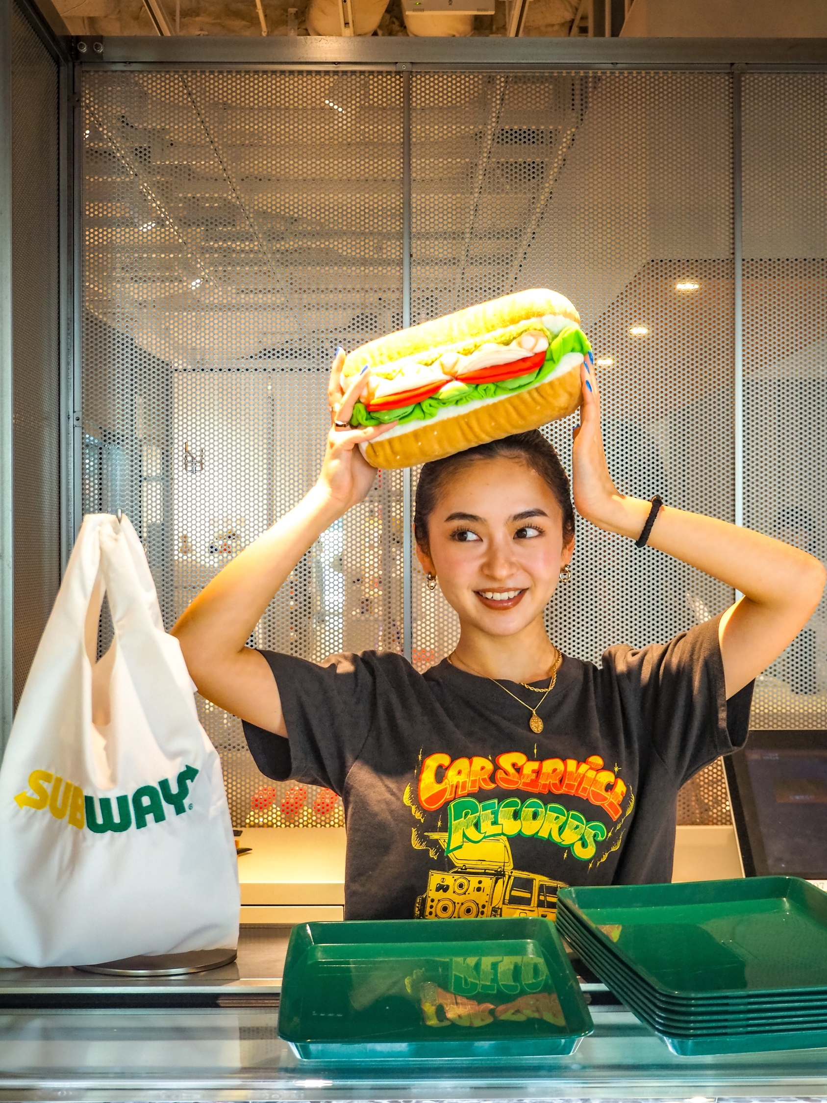 SUBWAY & BEAMS デザイン えびアボカドぬいぐるみ＆バッグセット
