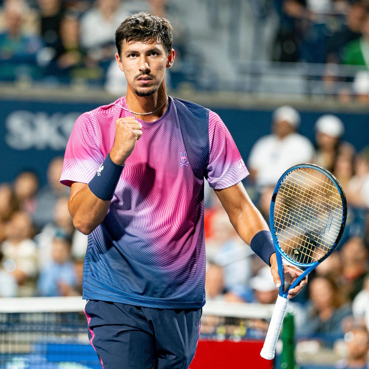 MrugankR's tweet photo. It was a good start from Medvedev. Controlled the rallies and looked locked in. But Popyrin broke early in sets 2 and 3 and just refused to let go. Served huge, stayed clutch… really impressive from him today.

#popyrin #medvedev #ATPToronto #titledefence https://t.co/gnjqLFTrc7