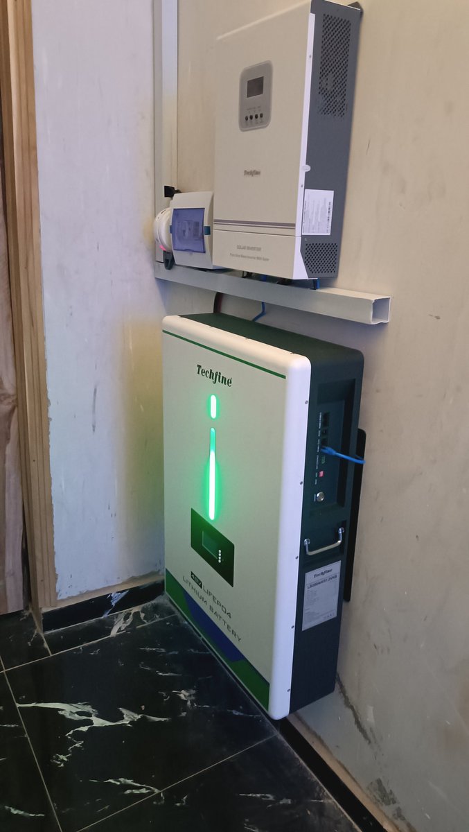 IsAdeibukun's tweet photo. @ruffydfire Solar Power System Installation anywhere in the world. We got you covered. Happy New Month. https://t.co/2qzEnRJY9o
