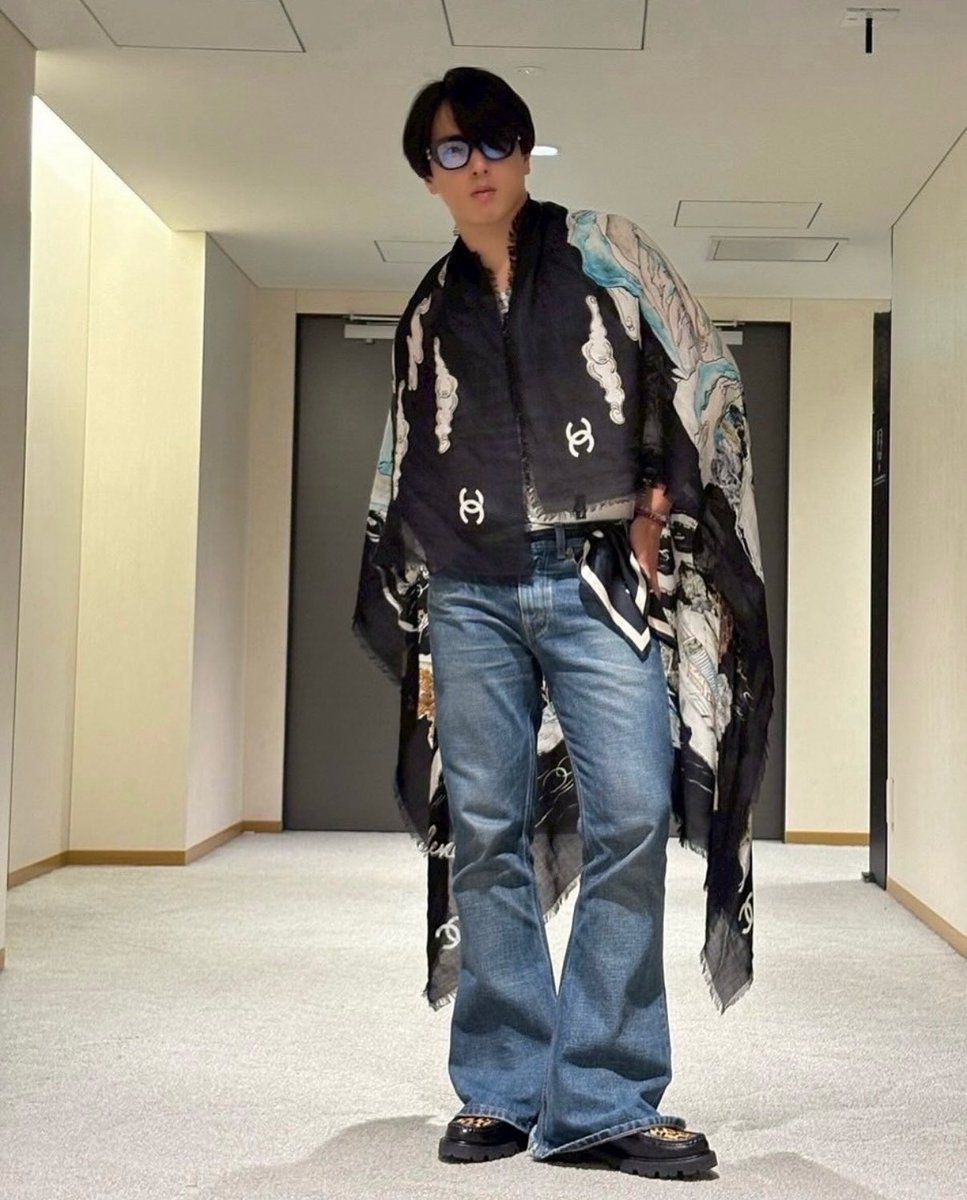 ル*ノ様 Man 325名限定 当選 宮舘涼太 本 写真 ル*ノ様 SnowMan 325名限定 当選 宮舘涼太 本 写真 ル*