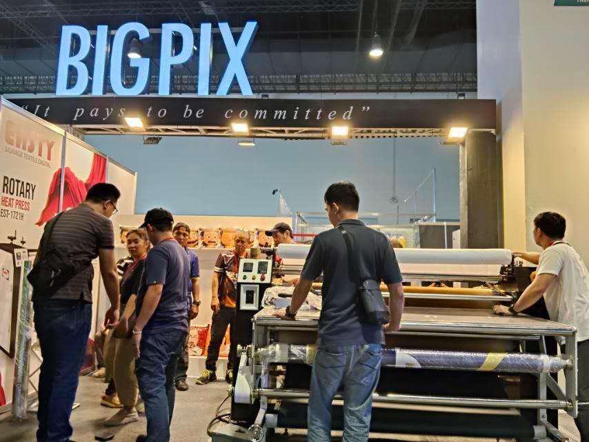 eastylimited's tweet photo. 🌟 Fantastic showcase in Davao with Easty EST2-1221H Heat Press, another successful event featuring EST2-1721H Heat Press at PIIAP. For top-notch textile printing, reach out to @BIGPIXgraphics  for purchases. Consistently deliver outstanding service &amp; best solutions for clients. https://t.co/k2gzwHPMYd