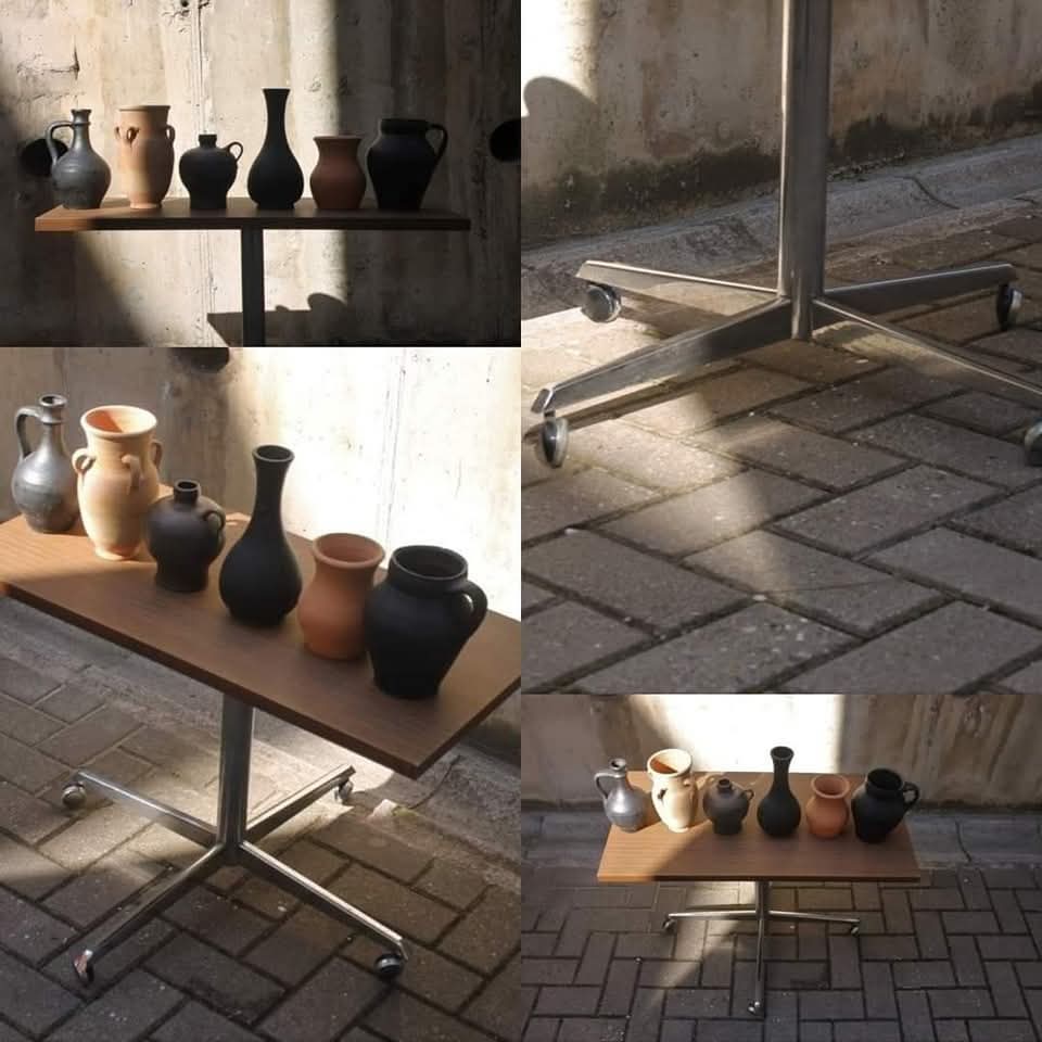 Ako vam treba drugačiji tv stalak ili pomoćni stol, mi imamo savršen komad koji nudimo u orginalnom vintage stanju.
Širina 76cm
Visina 50cm
Dubina 39cm