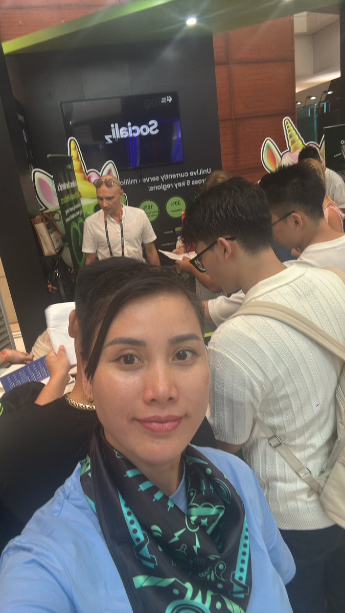 Thu Nguyễn tweet media