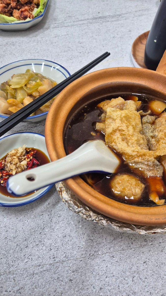 Millie's Hat (Editor/Clipper)🪄⚓️👑💌 (@papermoonx1) on Twitter photo 