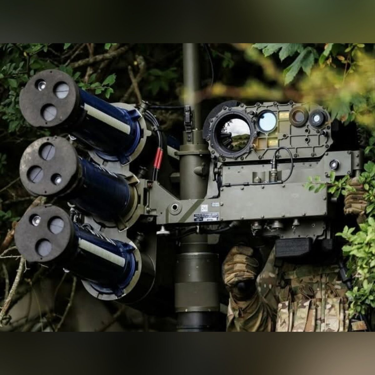 JaiRam92739628's tweet photo. #Thales to soon start delivery of #Starstreak MANPADS to the Indian Army. https://t.co/PIESilfpqM