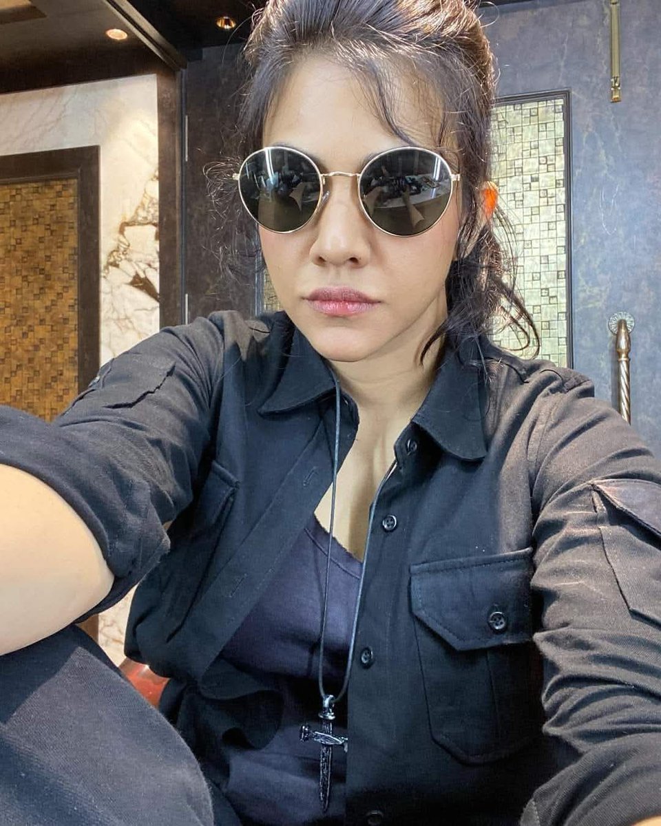 🦋✨
Happy Birthday my dr <a href="/Elisa_das_/">Elisa das ⚡</a> darling 😘😘😘❤️🫶🫶🫶 Stay blessed baby ❤️