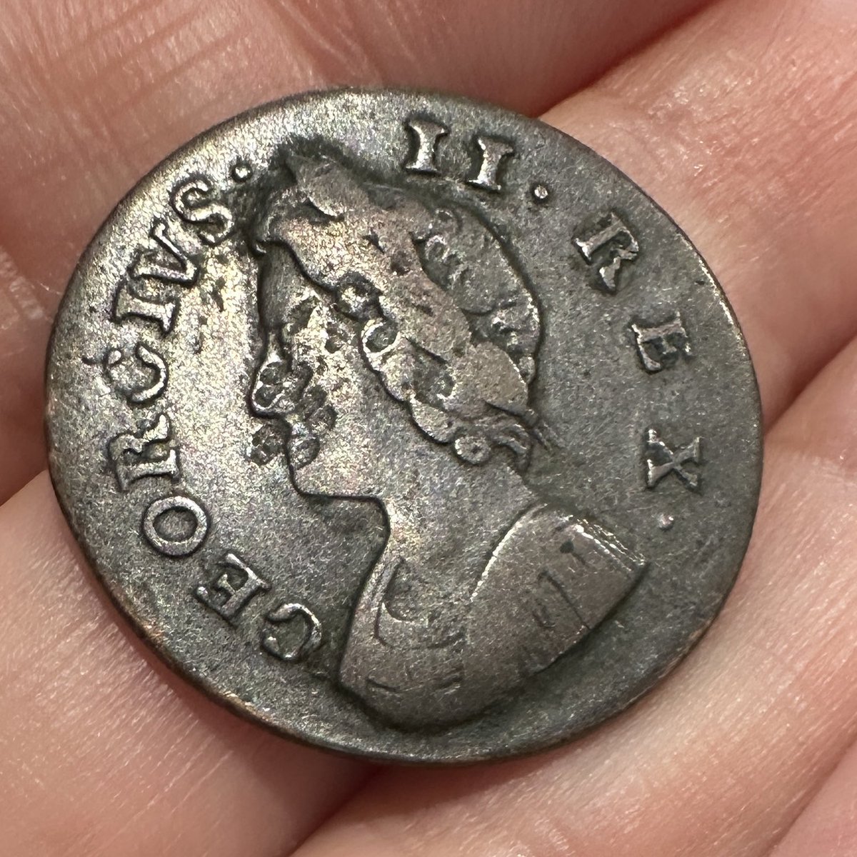 For #FindsFriday here is lovely little George II farthing dating to 1736 that I picked up at an antiques fair this week