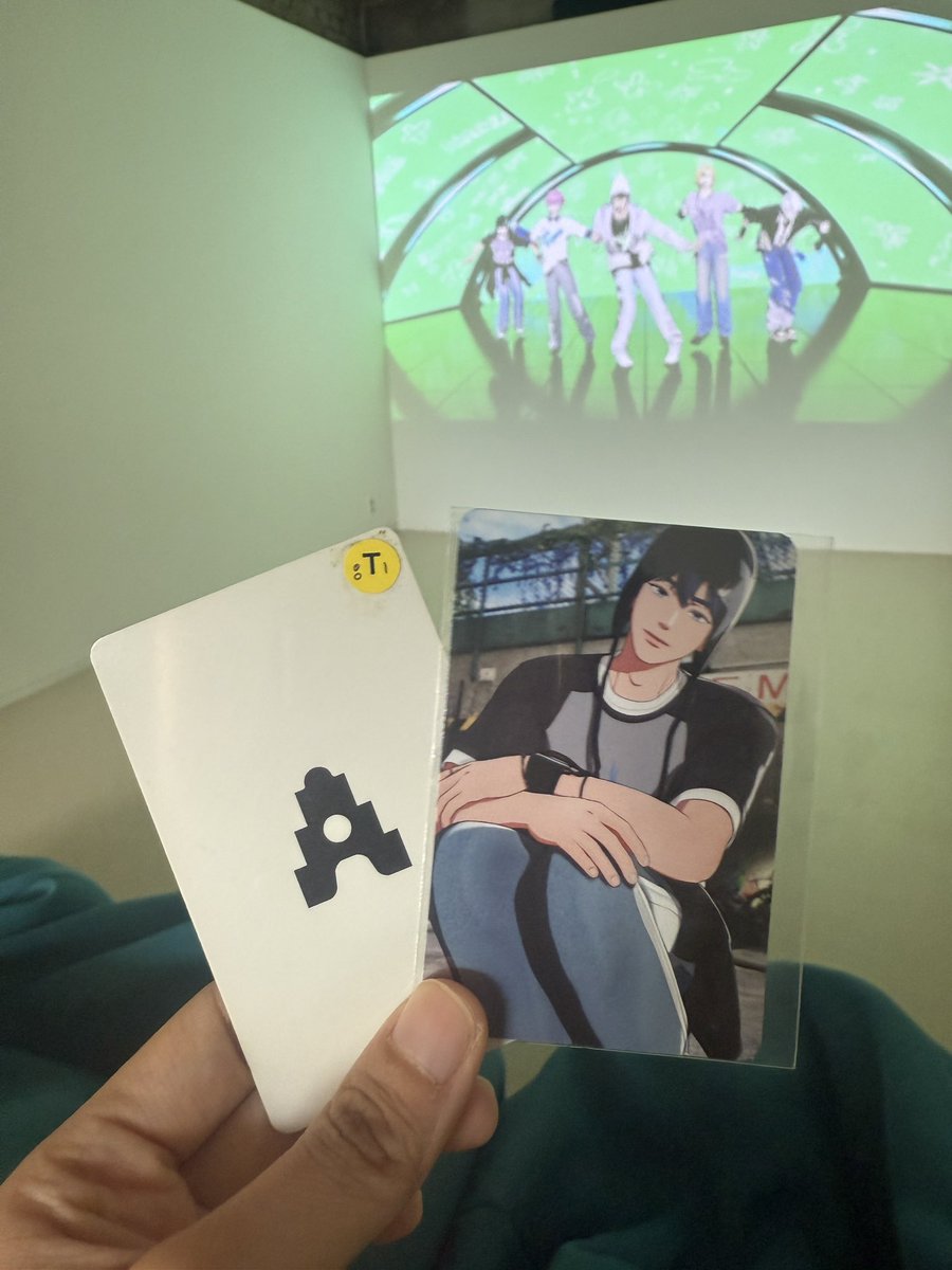 alightsy_129's tweet photo. 처음으로 럭키드로우에서 직접 선물을 뽑아서 너무 기뻤어요.🫶🏻 https://t.co/8AHZJi30aT