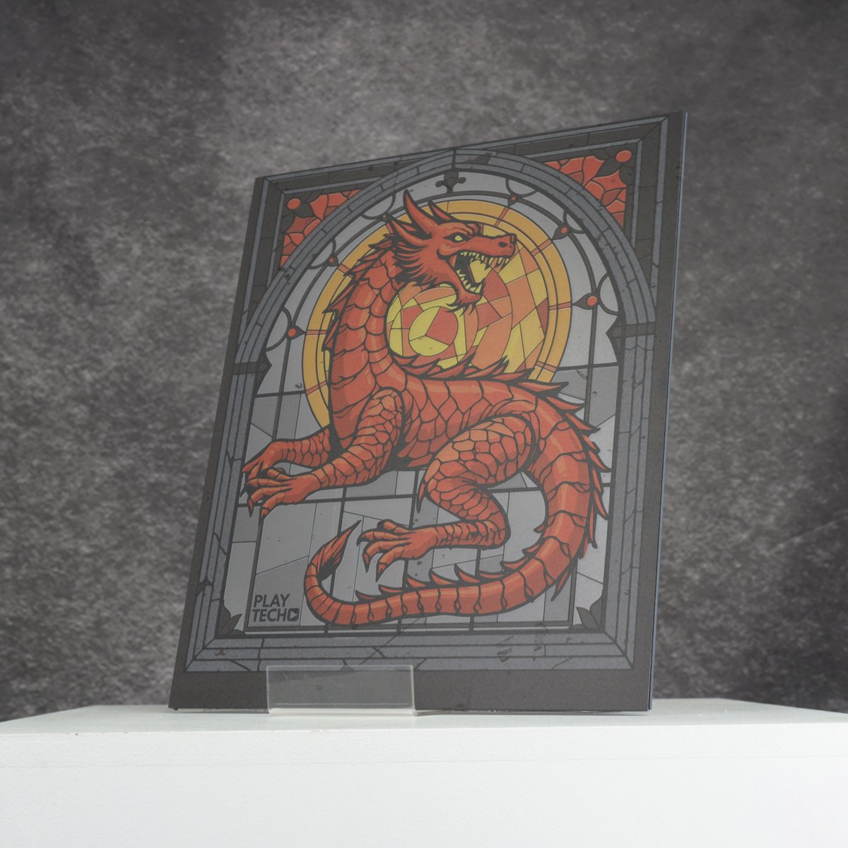 We've just added a bunch of print options to the Saber gaming PC!
This includes our iconic semi-transparent Cathedral design, which lets the RGB lighting of your PC shine through the awesome stained glass dragon design! 😎

ow.ly/rLsL50WypyO