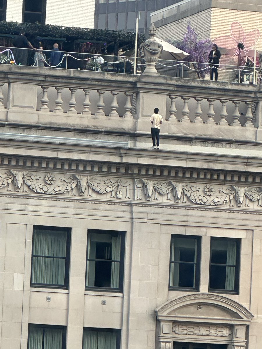 Michael Edgewater tweet media