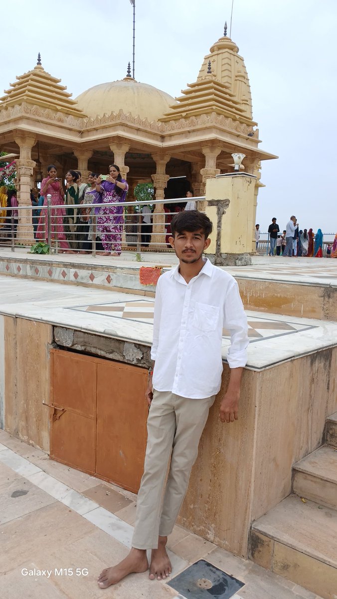 raju__8's tweet image. काल भी तुम, महाकाल भी तुम,
 शिव ही तो हैं, हर जगह व्याप्त तुम।

#mhakal