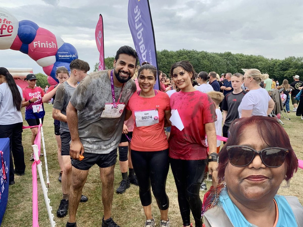 Scorching sun
Sandwell Pretty Muddy, 21 June  Sandwell Valley Country Park!
1,873 participants take on the challenge across the Pretty Muddy. Those participants so far raised an incredible £167,654 for Cancer Research UK
 #sandwellprettymuddy
#prettymuddy2025
#cruk
#balbirseimar