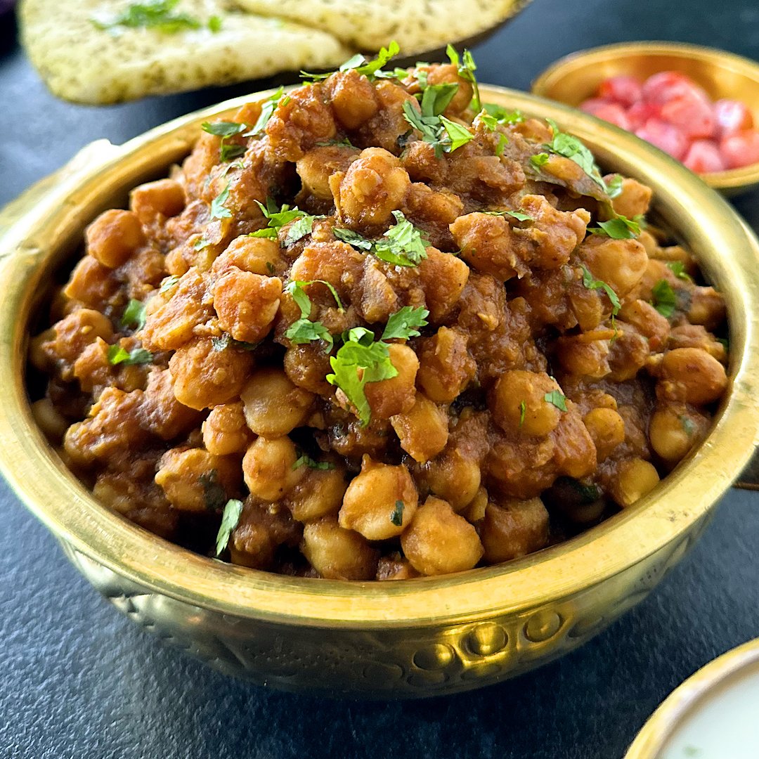 5 High-Protein Meals That Keep You Energised All Day. Link Below👇
rebrand.ly/v3vgkqi

#highproteinmeals #indianfood #highproteindiet #easyrecipes #IndiaFoodNetwork