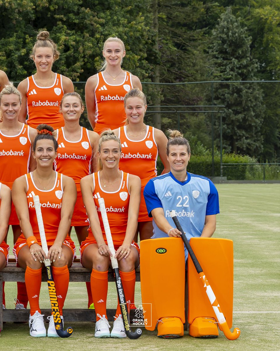 𝗘𝘂𝗿𝗼𝗽𝗲𝗮𝗻 𝗖𝗵𝗮𝗺𝗽𝗶𝗼𝗻𝘀𝗵𝗶𝗽 𝟮𝟬𝟮𝟱 𝘁𝗲𝗮𝗺 𝗽𝗵𝗼𝘁𝗼! 🧡