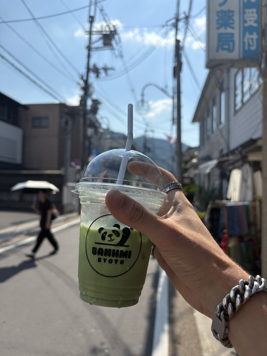 ich will den matcha nicht trinken, ich bin doch keine matchaya