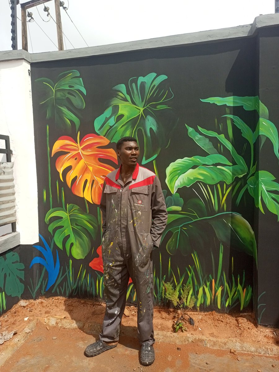 IdahosaRon36175's tweet photo. @ruffydfire I'm a muralist artist 🎨🖌️ painter and a decorator my art works are very affordable and quality https://t.co/mwjPM9iFzF