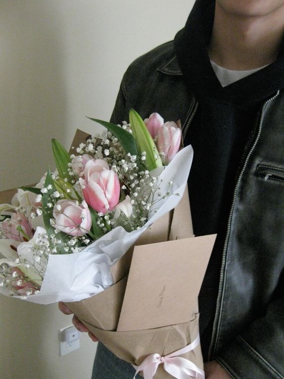 fightergid's tweet image. Ready to take my cutie out for girlfriend’s day. Ready or not, i’m coming cutie.