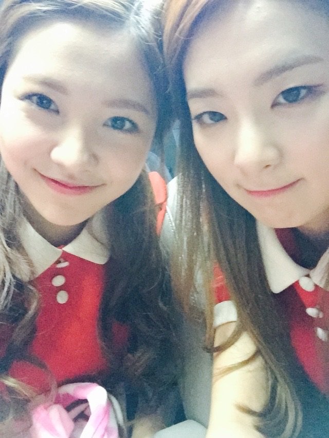 luvyrrv's tweet image. Seulgi shares unreleased picture of yeri on bubble 🥹