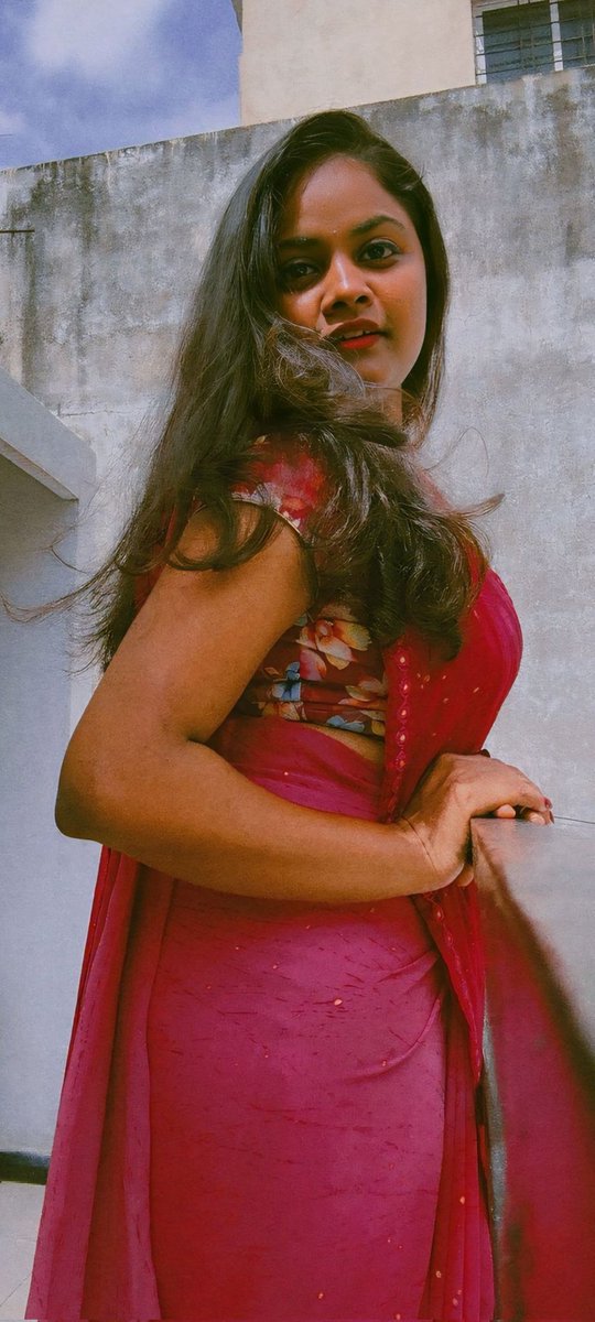 insta_modelz's tweet image. #Meghna 💗😻 

#sreeleela #kritisanon #krithishetty #keerthysuresh #mrunalthakur #meenakshichaudhary #saipallavi #rashmika #rashmikamandanna #samantha #poojahegde #tamannaah #kayadulohar #rukmini #kiaraadvani #malavikamohanan #rachithamahalakshmi #priyankamohan #niddhiagerwal