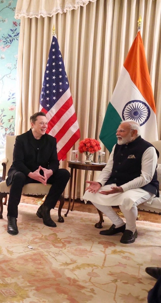 🚨 BREAKING:
Elon Musk’s Starlink gets govt approval to launch satellite internet in India, confirms Telecom Minister Jyotiraditya Scindia.

✅ Unified Licence granted

📡 Spectrum framework ready

👥 2 million user cap

Starlink is now cleared to operate in India.