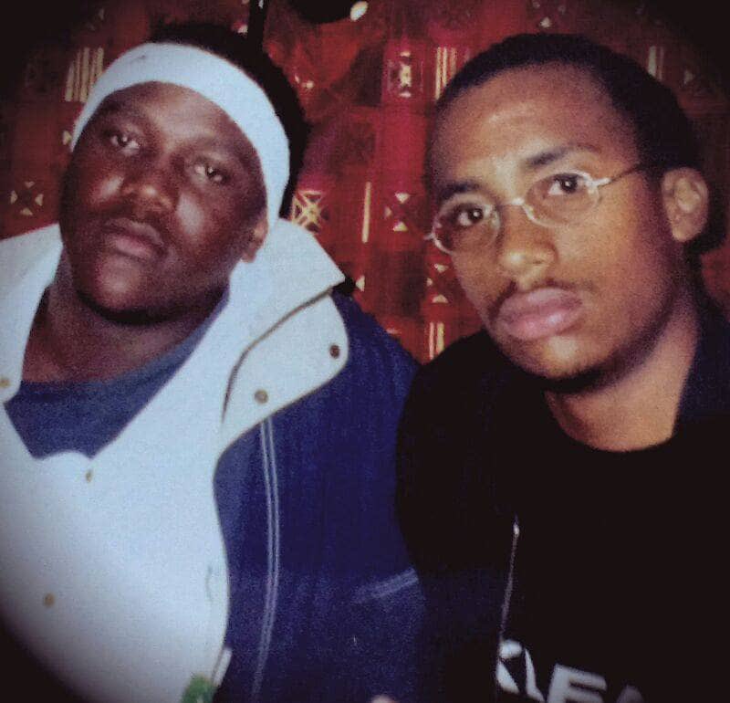 “I know what the bottom is, I know what it feels like…”

Flash back to one of the realest songs on #TheUgandanVol2 album 💿 @themithmusic

To all my African rappers… STAND TALL 👊🏽 

Stand Tall: keleledigital.ffm.to/themiththeugan…

14 years old, we would come out of school, shoot hoops,