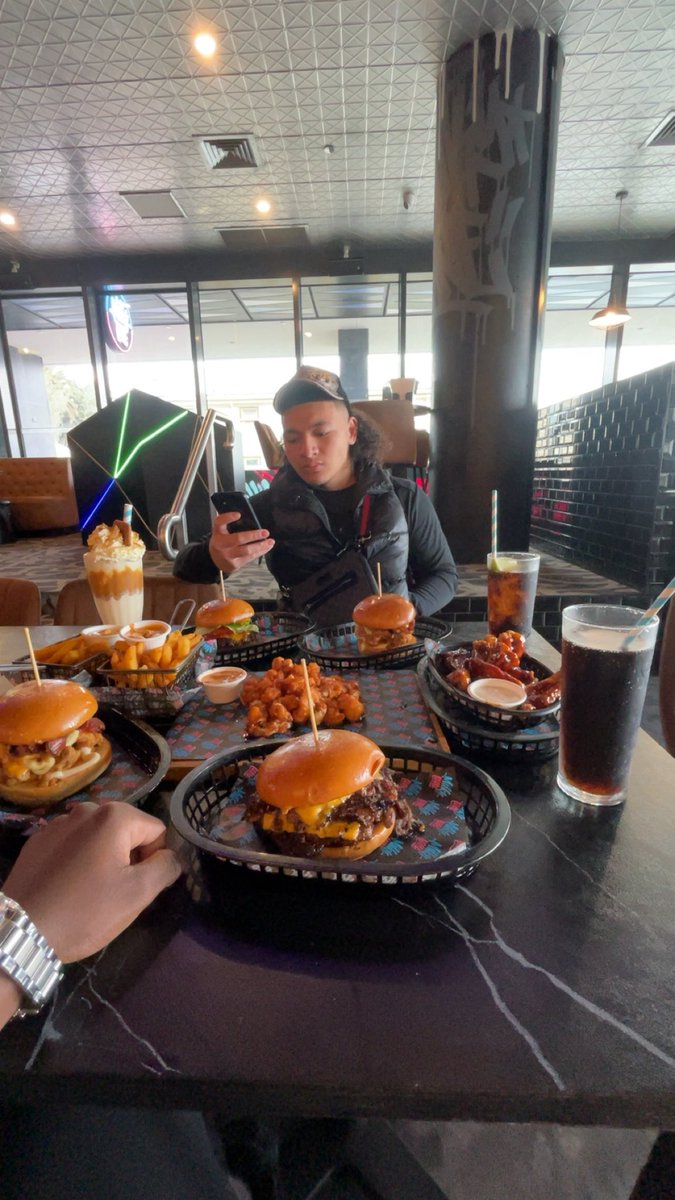 Had lunch with the oly education mates, excited for the giveraway