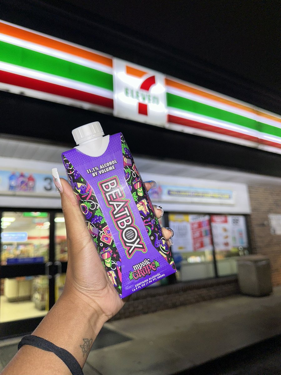 kyamaxwell's tweet photo. i’ve been waiting for this flavor🍇
@BeatboxBevs #beatbox #beatboxfam https://t.co/Tt2dgbjB79