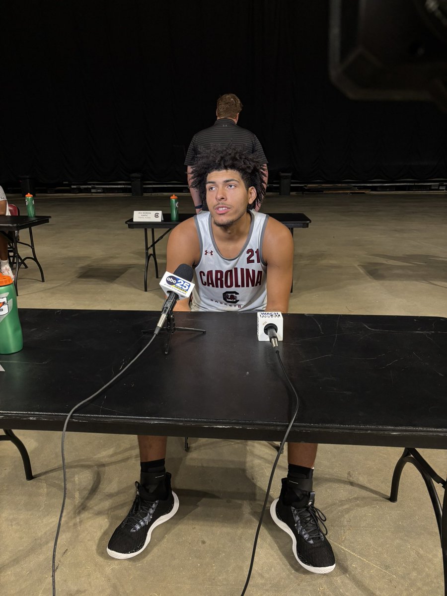 michael walker tweet media