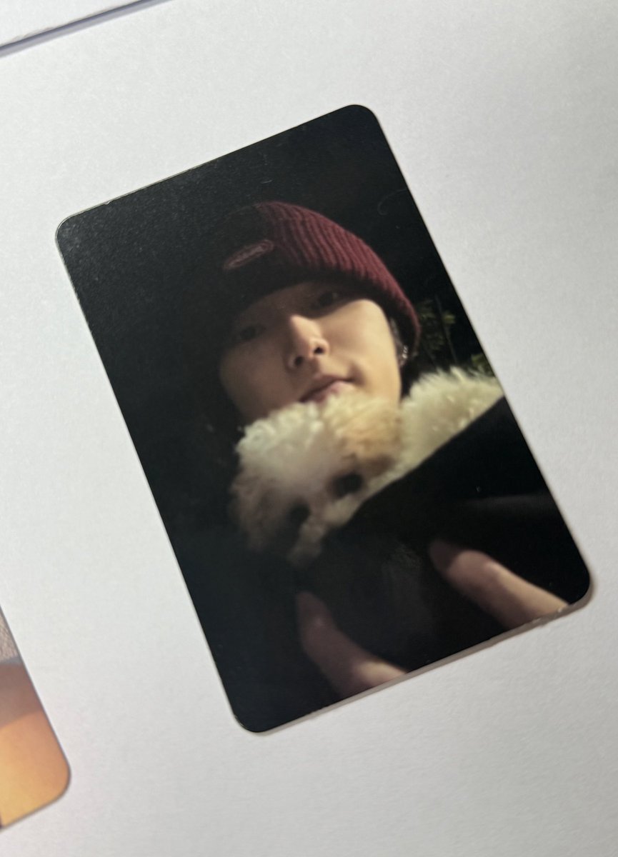 hshjnsrhn's tweet image. 홍승한 셀카 왜 이리 늘엇어 이게 앨포라니ㅜ♡♡♡ #승한 #XngHan