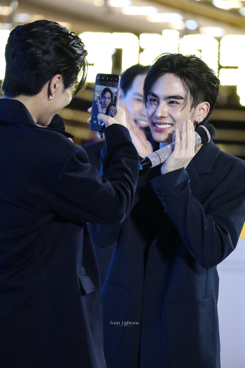 toon_lightone's tweet photo. ตาต้าน่ารักมากเลยดิพี่เพิร์ธ 😅

#DestinyclinicxPerthSanta 
#PerthSanta #เพิร์ธเเซนต้า   
#PerthTanapon #Santapp https://t.co/IcudjaaCib
