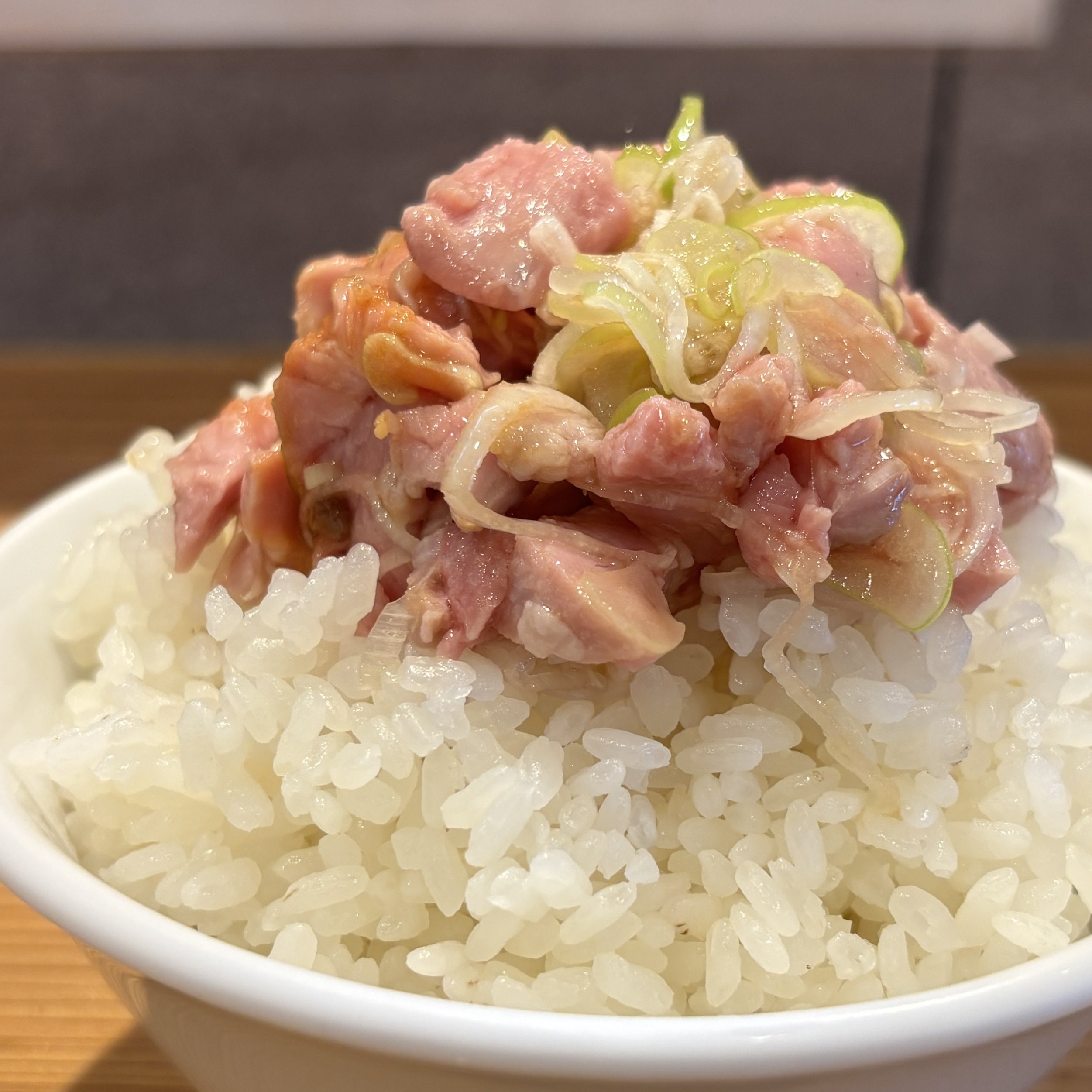 らーめん 埼玉新店No.1に輝いた個性爆発のシュラスコ麺！八潮『Handicraft