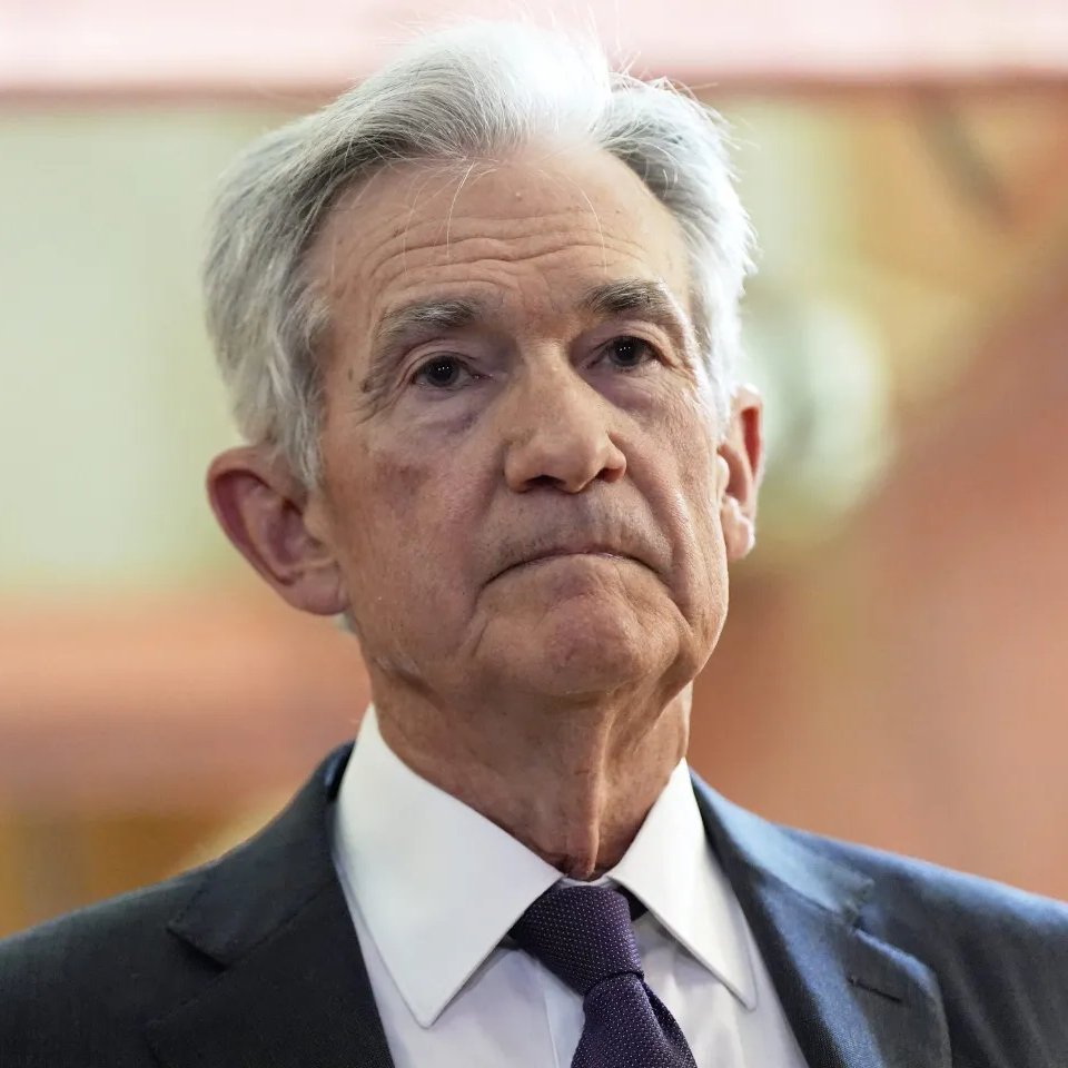 🚨 BREAKING: Federal Reserve Governor Waller just said he dissented from Jerome Powell and the board's decision to not cut interest rates because it is consistent with the Fed's policy to CUT RATES based on all of the data we have right now.

WHAT IS THE REST OF THE BOARD DOING?