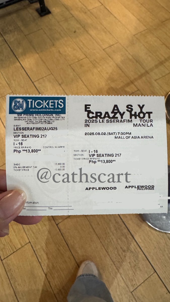 wts lfb ph

 le sserafim easy crazy hot manila 

- vip seating sec 217 row I - 16
- 15,000
- ticket already claimed 
- payo 
- meet up in moa 

rfs: flight got cancelled and wont be able to make it

t. chaewon yunjin sakura kazuha eunchae