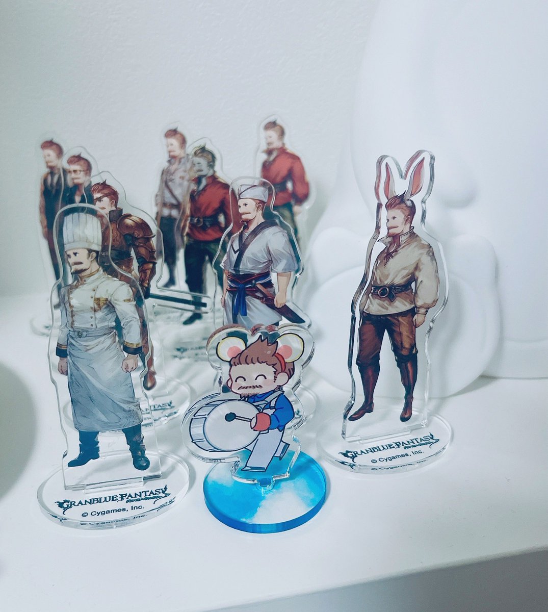 🐠 (@gell_gr) on Twitter photo 