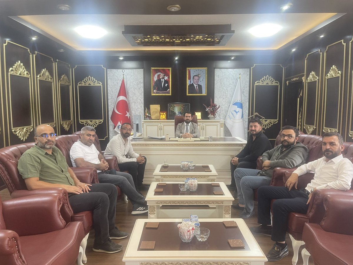 İnşaat Mühendisleri Odası Ş.Urfa İl Temsilciliği (@imourfa) on Twitter photo Ceylanpınar Belediye Eş Başkanı Uğur Kahraman, Belediye Başkan Yardımcıları ve Meslektaşlarımız ile buluştuk.
İlçemiz sorunları hakkında görüş alışverişinde bulunduk. İlgi alakalarından dolayı teşekkür ederiz…
<a href="/CpinarBelediye/">Ceylanpınar Belediyesi-Şaredarîya Serêkaniyê</a> Ceylanpınar Belediye Eş Başkanı Uğur Kahraman, Belediye Başkan Yardımcıları ve Meslektaşlarımız ile buluştuk.
İlçemiz sorunları hakkında görüş alışverişinde bulunduk. İlgi alakalarından dolayı teşekkür ederiz…
<a href="/CpinarBelediye/">Ceylanpınar Belediyesi-Şaredarîya Serêkaniyê</a>