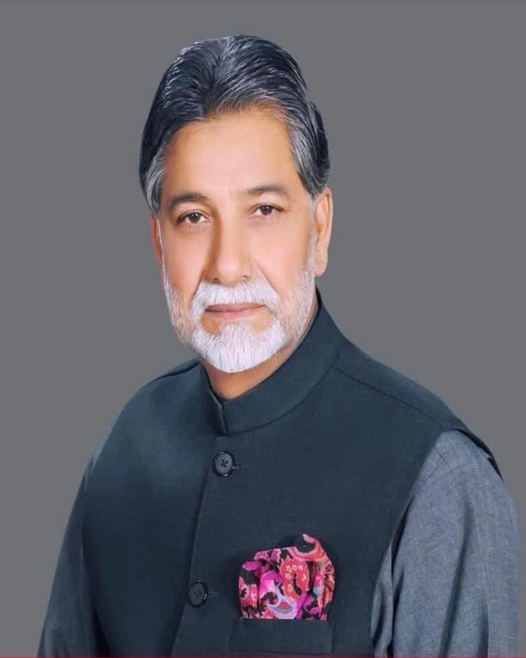Major Verdict by AJK Supreme Court!
Election Tribunal’s decision suspended — Sardar Mir Akbar Khan of the Forward Bloc reinstated along with ministerial portfolio!
Appeal accepted by two-member bench: Justice Khawaja Naseem &amp; Justice Raja Ali Khan  #SupremeCourt #MirAkbarKhan