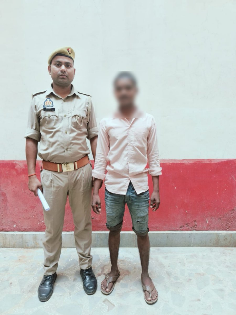 थाना रॉबर्ट्सगंज पुलिस को मिली बड़ी सफलता, गैगेस्टर एक्ट में वांछित एक नफर अभियुक्त को किया गिरफ्तार-