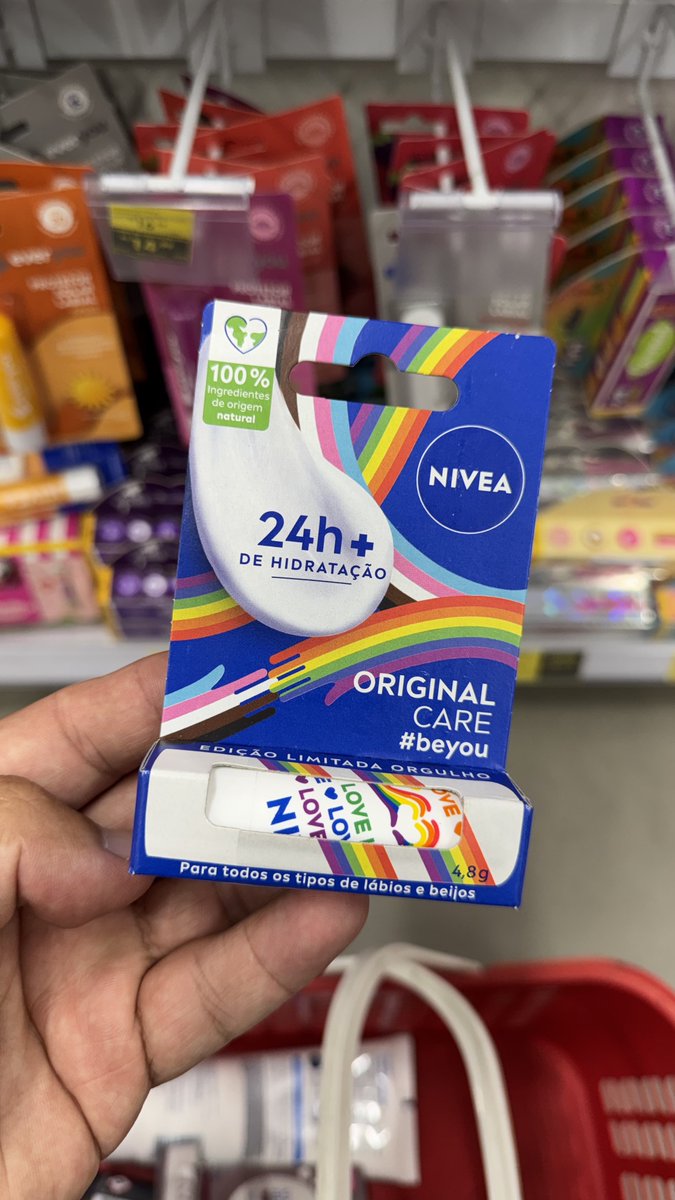 nunca entendi muito bem esse produto, é tipo somente para lábios lgbt sei lá
