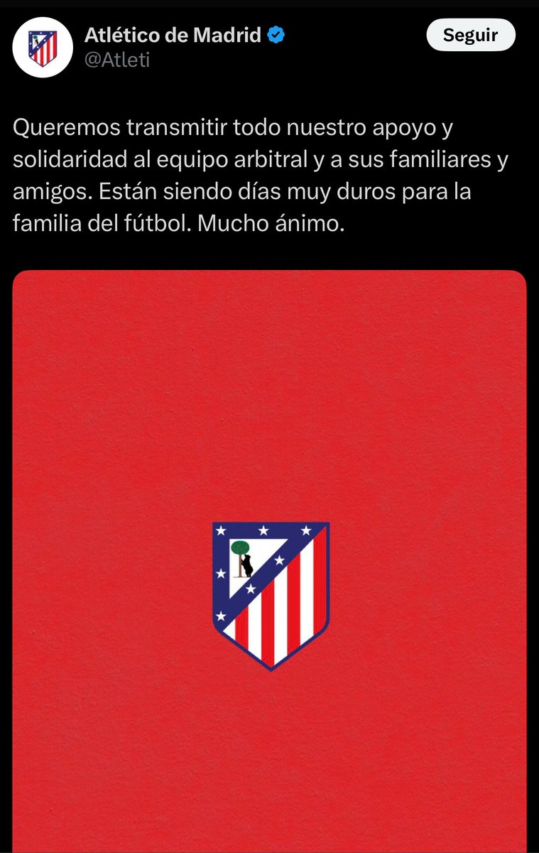 Bruce Wayne (@elmozo7) on Twitter photo El condenado por estafar al <a href="/Atleti/">Atlético de Madrid</a> , Gil Marín, vicepresidente de <a href="/Tebasjavier/">Javier Tebas Medrano</a> en <a href="/LaLiga/">LALIGA</a> , a lo suyo. A ver cuántas BBQs y viajes en barco invita este verano a los periodistas amigos. El condenado por estafar al <a href="/Atleti/">Atlético de Madrid</a> , Gil Marín, vicepresidente de <a href="/Tebasjavier/">Javier Tebas Medrano</a> en <a href="/LaLiga/">LALIGA</a> , a lo suyo. A ver cuántas BBQs y viajes en barco invita este verano a los periodistas amigos.