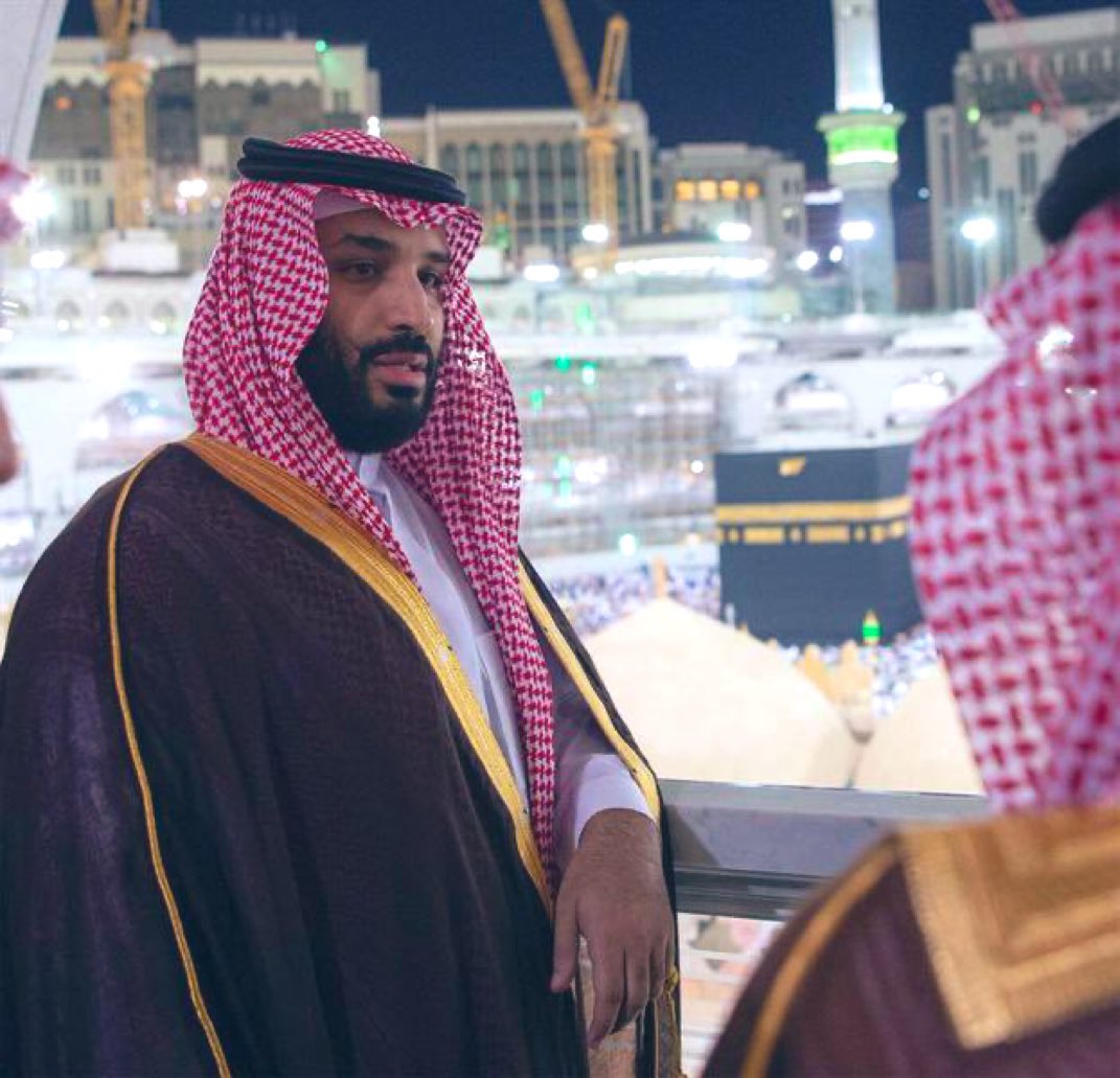 وفي #يوم_الجمعة  اللهم احفظ سيدي #ولي_العهد صاحب السمو الملكي الأمير #محمد_بن_سلمان بن عبدالعزيز ال سعود

يارب وفقه واسعده وحقق له أضعاف مايدعو به .. يارب أطل في عمره ومده بالصحة والعافية واحفظ اهل بيته ❤️❤️❤️