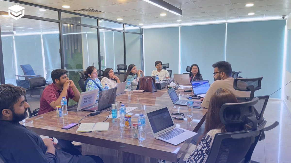 simplitaughtAI's tweet image. What an inspiring day with our visiting students!

Thank you to everyone who joined us. Your curiosity fuels everything we build at SimpliTaught! 💡

#OfficeVibes #EdTechInAction #StudentVisit #SimpliTaught #FutureOfLearning #AIinEducation