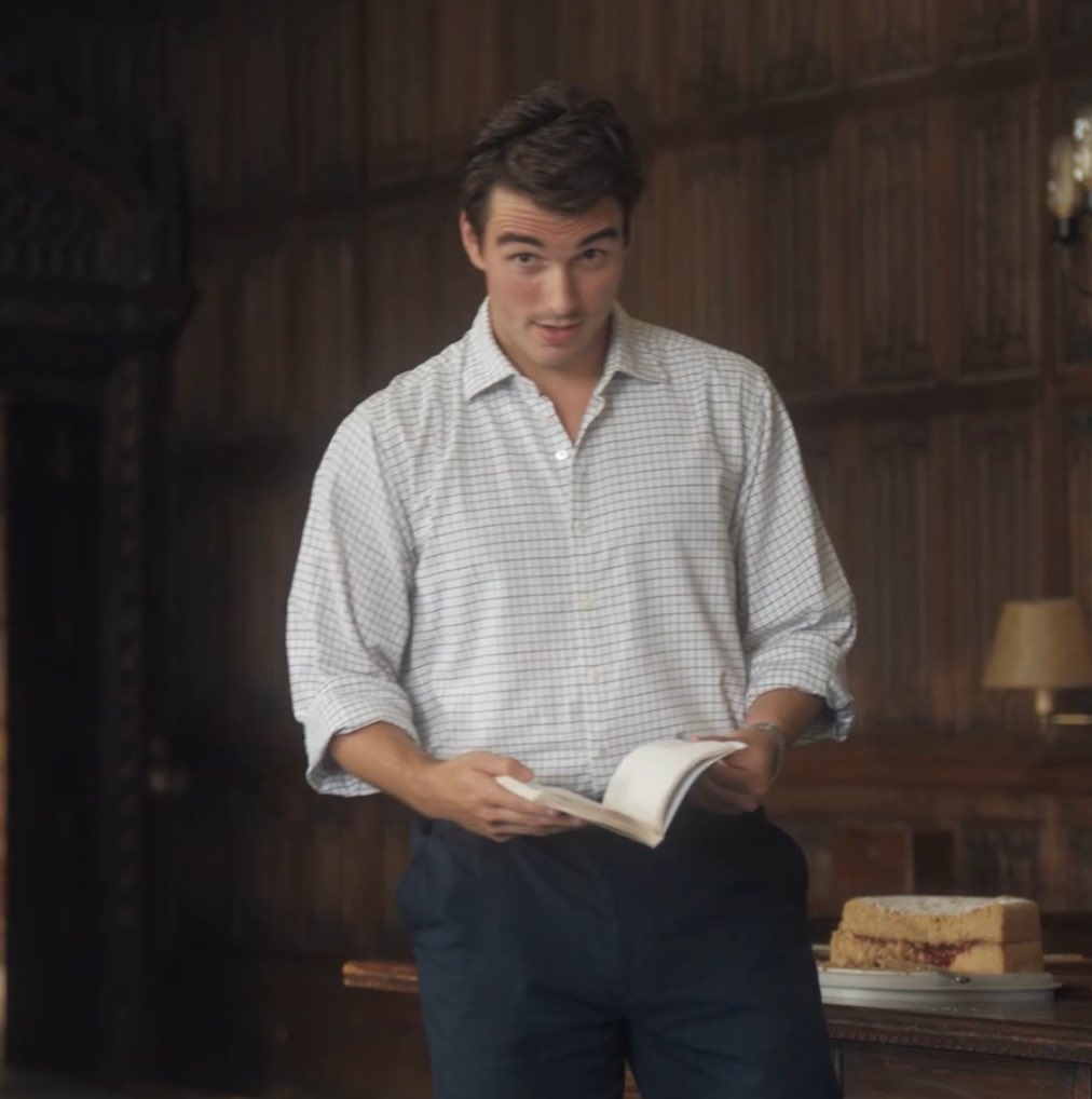 if he was my professor i’d never skip class #myoxfordyear