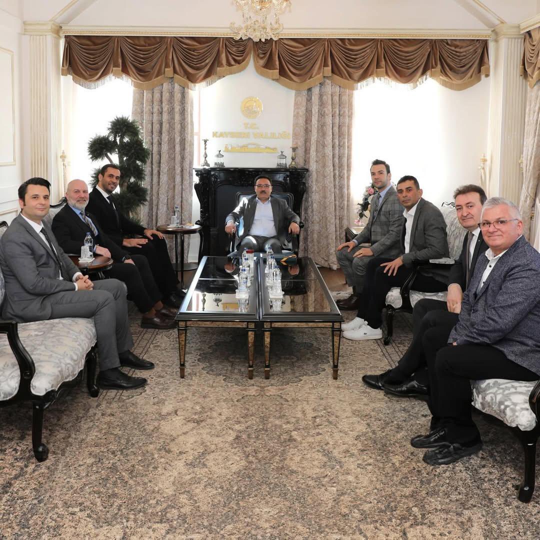 Kayoted38's tweet photo. Kıymetli Valimiz Sayın Gökmen Çiçek’in şehrimizin turizm potansiyeline duyduğu inanç, sektörümüze verdiği samimi destek ve kuruluşumuzdaki katkısı bizler için büyük bir moral kaynağı olmuştur. https://t.co/RNaeZSPIJG
