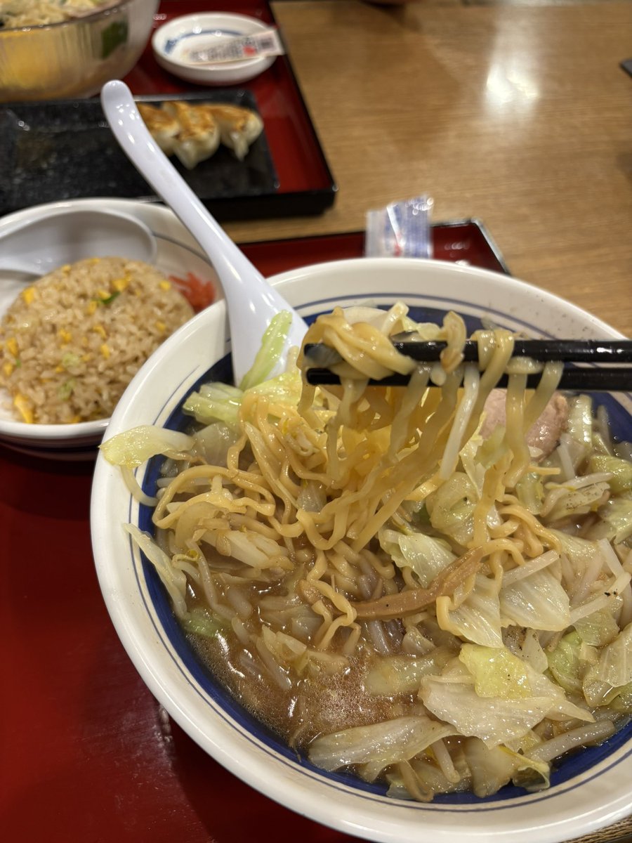 いつもじゃないところ来たんだけど
なんか麺細くない？ｷﾉｾｲｶ