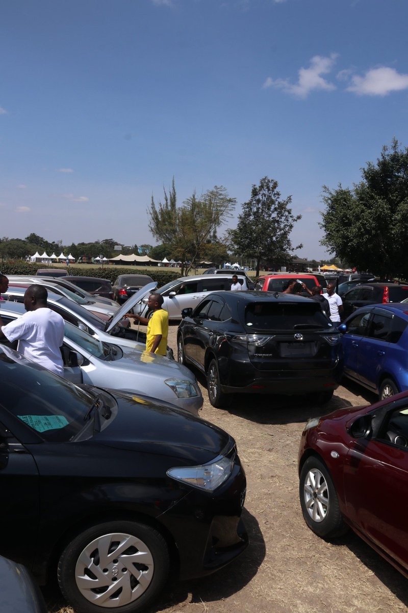 Happy new month!
Ready to rev up the month! What are you looking forward to at the car bazaar this Sunday?
#CarBazaar #SundayFunday